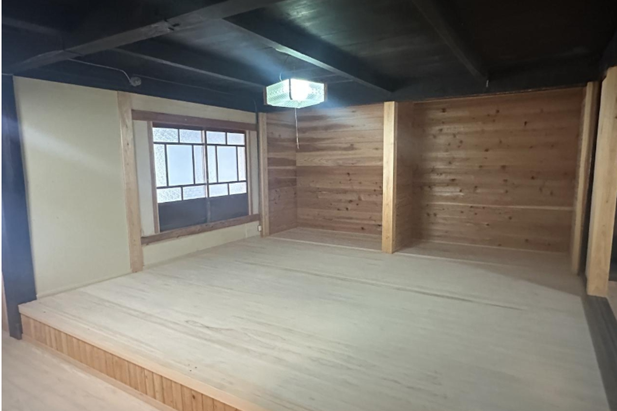 Dreaming of a private getaway in Japan? 🇯🇵✨
Use it as your own vacation home—and when you’re not there, let it welcome guests.
We provide full support in English, from start to finish:
• Finding the right property
• Property purchase support
• Renovation planning & coordination
• Furniture & interior setup
• Short-term rental registration & licensing
• Listing creation & guest communication
• Ongoing management, cleaning, and maintenance
Everything is handled for you, so you can enjoy Japan stress-free—whether you’re staying or away.
If you’re thinking about owning a home in Japan that can also be shared with travelers, feel free to reach out.
We’re happy to help 🌿🏡
Traditional Japanese House (Kominka) – Fukuchiyama, Kyoto
Price: JPY 8,800,000
Layout: 9DK
Building Area: 178.50 sqm
Land Area: 217.26 sqm (publicly registered)
Structure: Wooden
Floors: 2-story house
Year Built: January 1970
Land Ownership: Freehold
Zoning: Outside city planning area
Parking: Available (free)
Location
Fukuchiyama City, Kyoto Prefecture
20-minute walk from JR Sanin Main Line – Kamikawaguchi Station
Condition
Currently vacant
Partial interior and exterior renovation completed
Structural reinforcement completed
Immediate handover available
Property Highlights
Located along the historic Satoyama / Tachiura Old Highway (Route 9)
Classic machiya-style exterior with deep eaves
Traditional tatami rooms and wooden beams
Private garden space
Ideal for a private villa, second home, or short-term stay use
#JapanHome
#JapanStay
#SecondHomeJapan
#VacationHomeJapan
#JapaneseHouse
#StayInJapan
#BessoToGo
#akiya #kominka